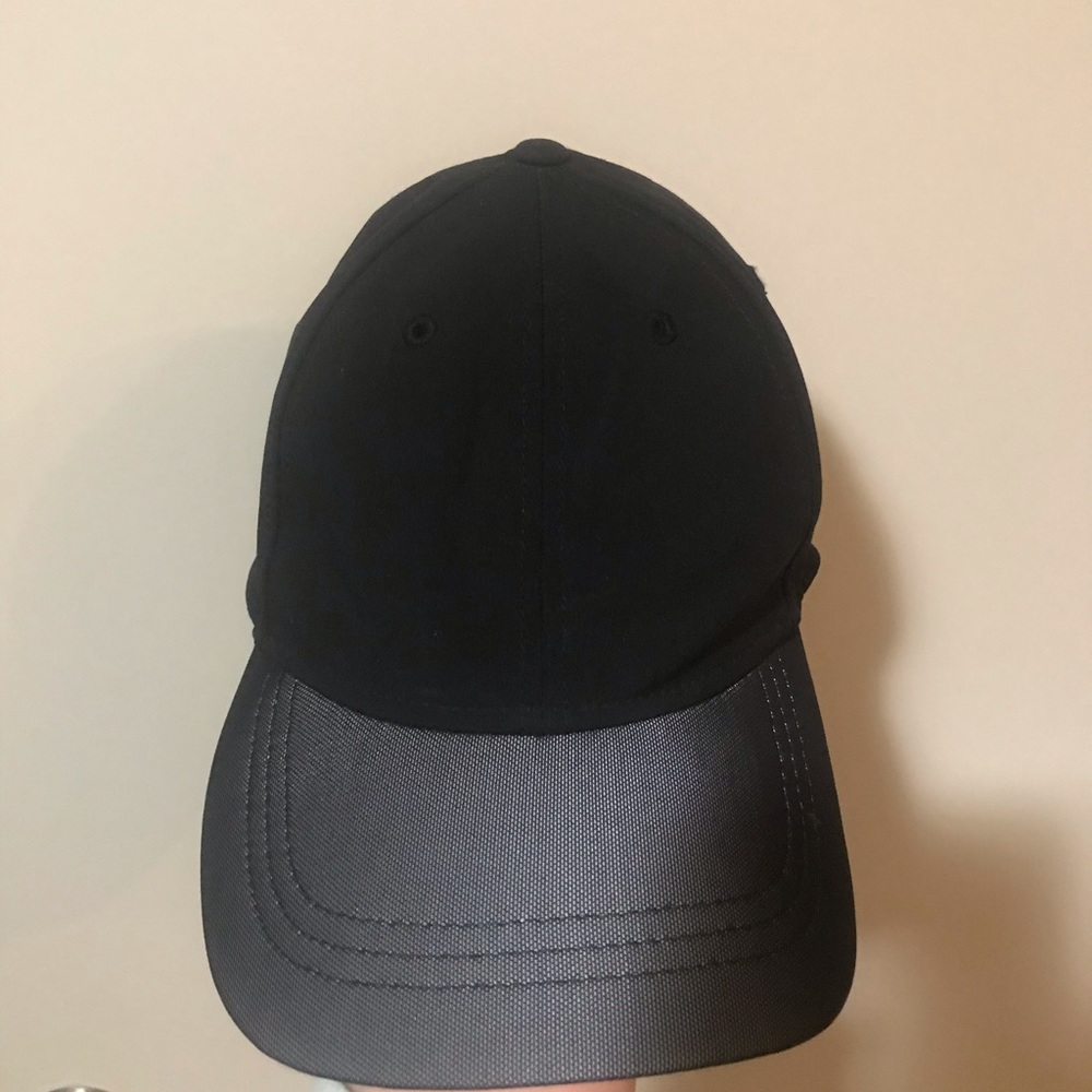Lululemon Reflective Hat